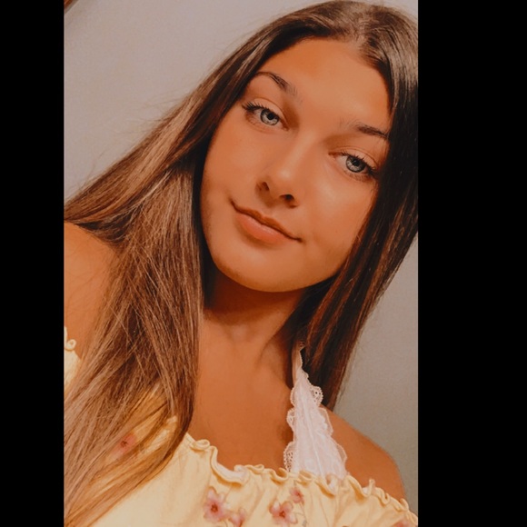 Meet your Posher, Kylei - Picture 1 of 1